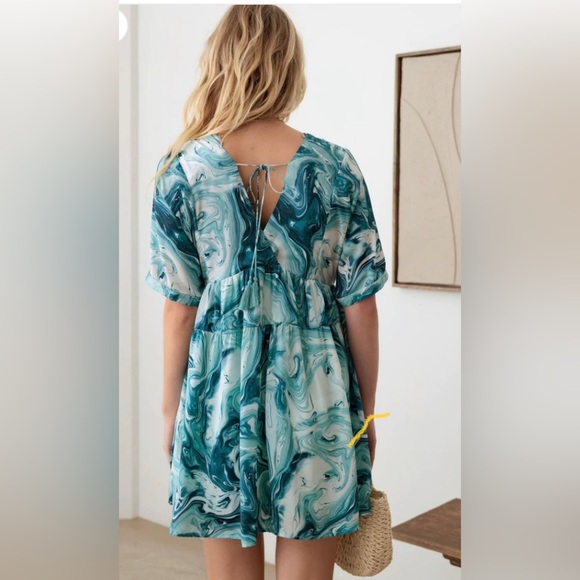 Boho Print Deep V-Neck Back Tie Mini Dress Size M - Picture 2 of 10